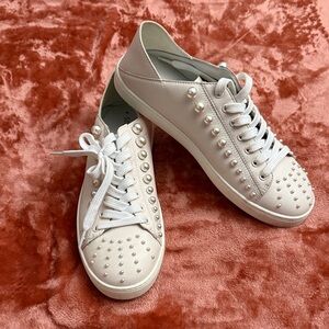 Stuart Weitzman | Sneakers Pearls Grommets Trainers | SIZE 9 | EUC